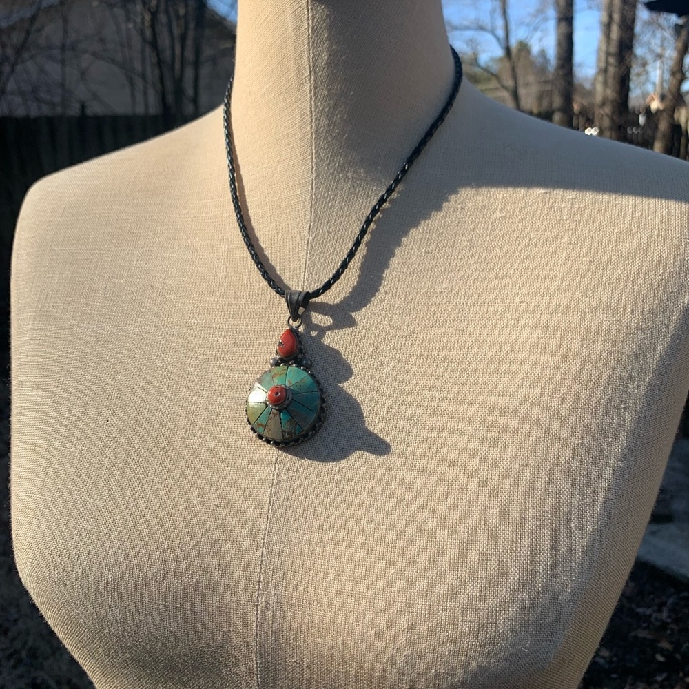 Handmade Turquoise and Sterling Silver UFO necklace - Picture 4 of 15